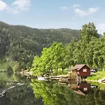 Strandbu Tatil Evi *