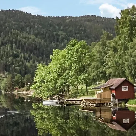Strandbu Vraliosen