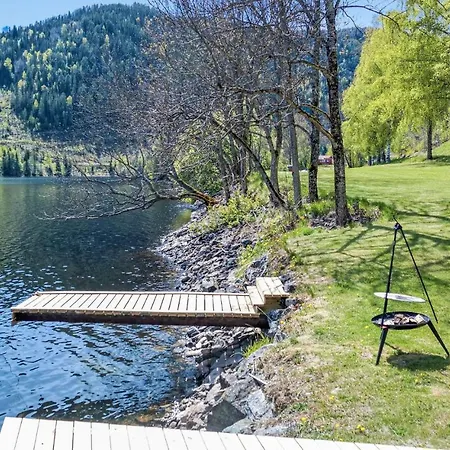 Strandbu