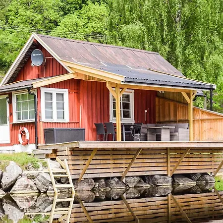 Holiday home Strandbu *